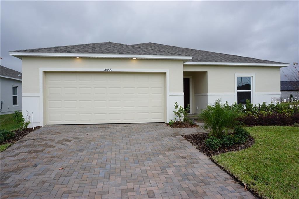 10155 Grande Lp in Clermont, FL - Building Photo