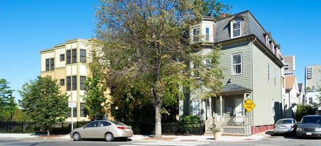 Harvard University Housing