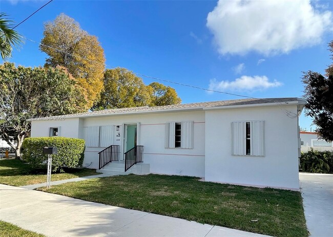 property at 3200 SW 2nd St