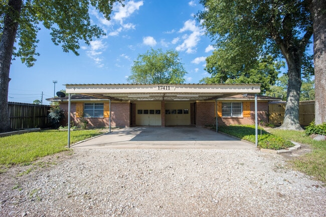 property at 17411 Strack Dr E