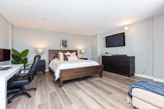 346 1st St, Unit 35A in San Francisco, CA - Building Photo - Building Photo