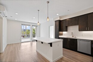 1710 On the Blvd in Thousand Oaks, CA - Building Photo