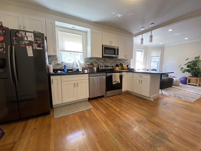 22 Rice St, Unit 1