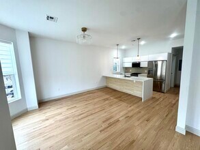 315 25th St in Union City, NJ - Building Photo - Building Photo