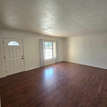 311 Quincy St NE in Albuquerque, NM - Building Photo - Building Photo