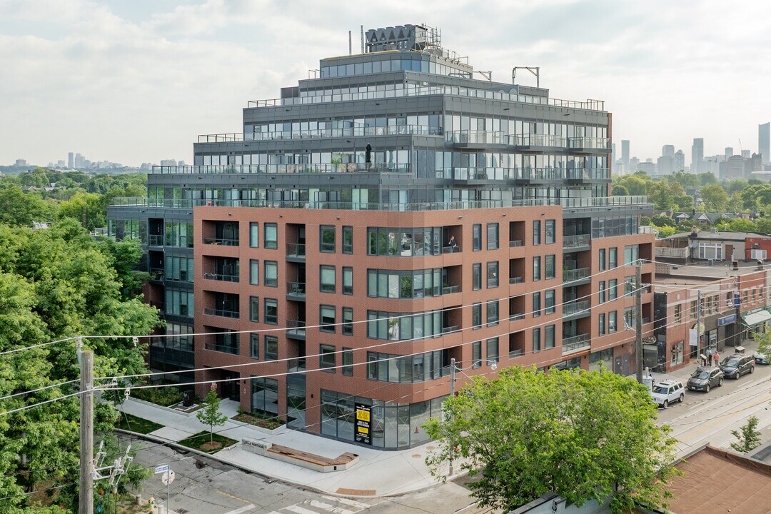 The Twelve Hundred in Toronto, ON - Building Photo