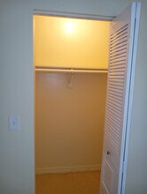 2291 NW 59th Wy in Lauderhill, FL - Building Photo - Building Photo