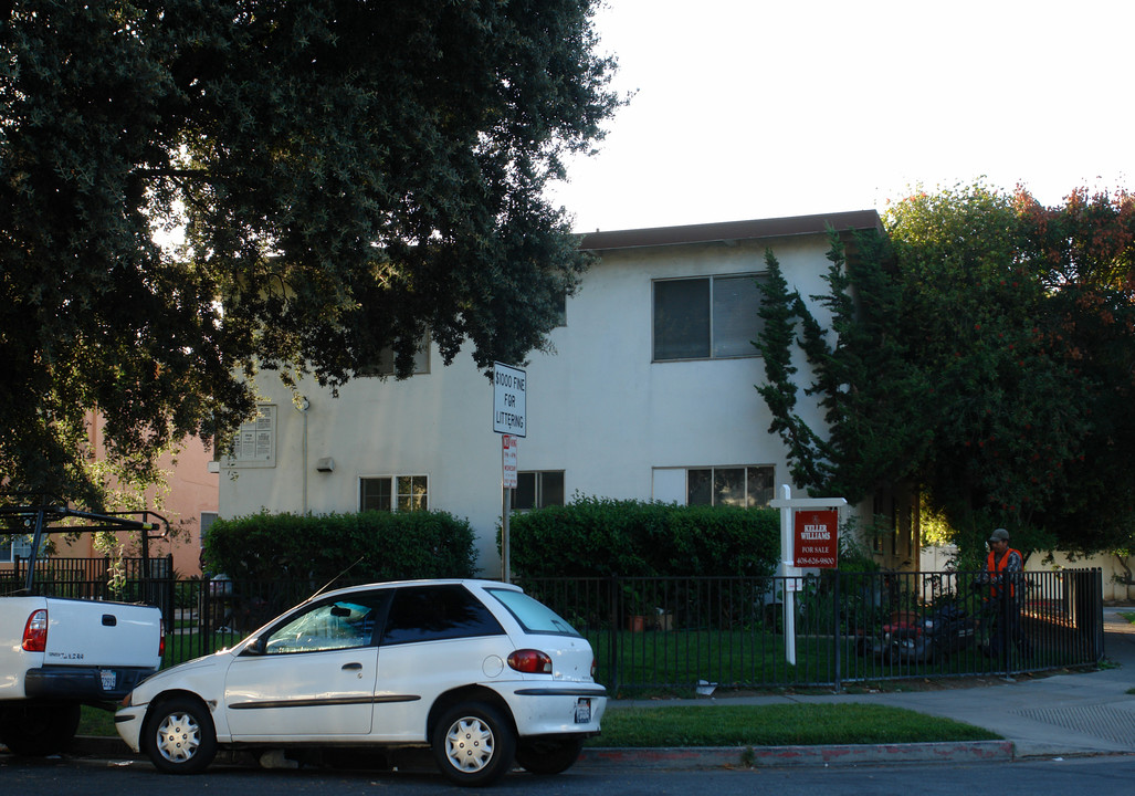 1352 Dubert Ln in San Jose, CA - Building Photo