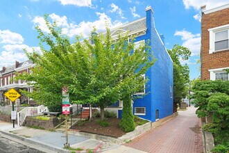 520 Lamont St NW in Washington, DC - Building Photo - Building Photo