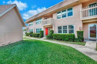 339 Gulfstream Rd in Dania Beach, FL - Building Photo - Building Photo