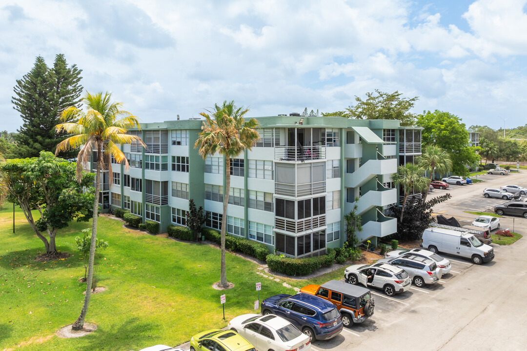 Beacon Building in Hollywood, FL - Foto de edificio