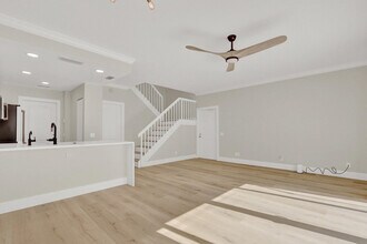 28 Live Oak Cir in Jupiter, FL - Building Photo - Building Photo