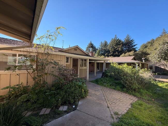809 Browns Valley Rd in Watsonville, CA - Building Photo - Building Photo