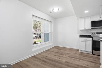 335 Charred Oak Ct in Annapolis, MD - Building Photo - Building Photo