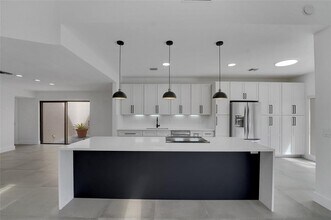 7850 Villa Nova Dr in Boca Raton, FL - Building Photo - Building Photo