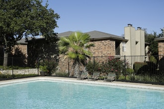 Riverwood in Temple, TX - Foto de edificio - Building Photo