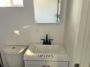 7413 Oak Park Ave in Los Angeles, CA - Building Photo - Building Photo