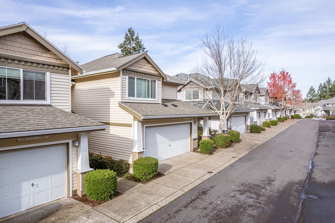 Canterbury Heights Condos in Portland, OR - Building Photo