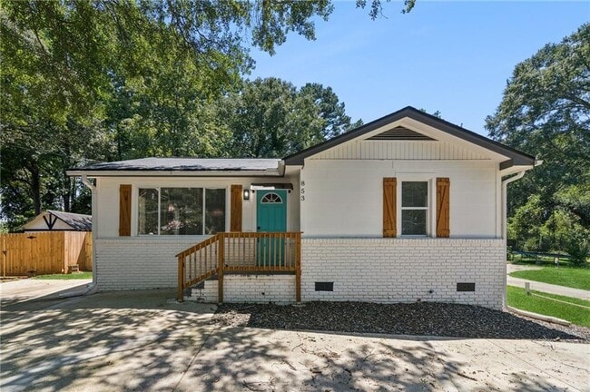 property at 853 Hargis St SE