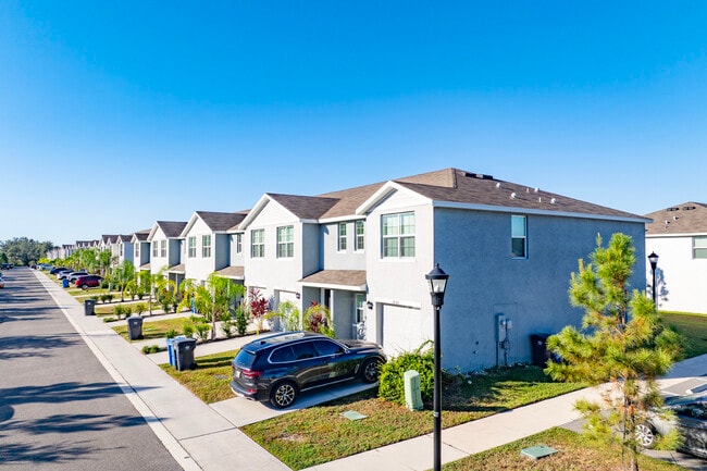 Laurel Lakes Townhomes