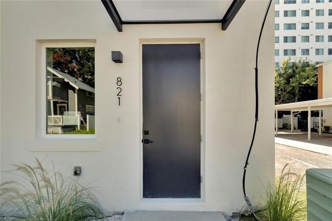 property at 833 Calla Terrace N