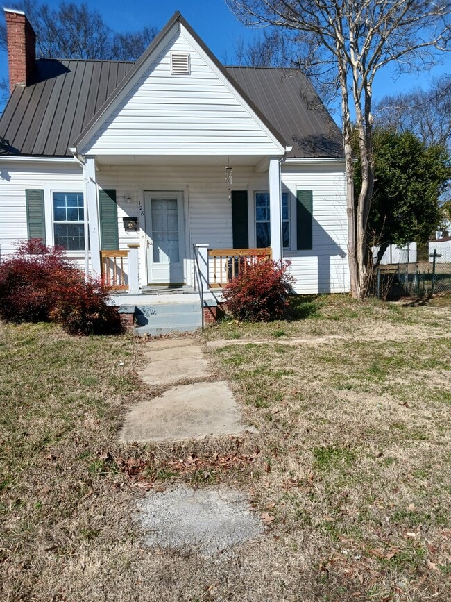 property at 128 North Ave