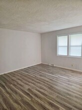1432-1432 E Cairo St in Springfield, MO - Building Photo - Building Photo