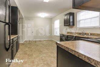 1394 Osprey Way in Greenwood, IN - Building Photo - Building Photo