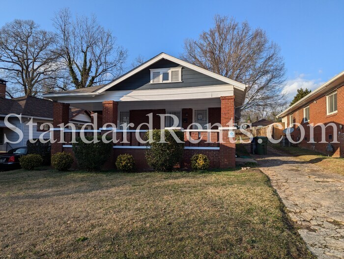 1229 Oakland Terrace SW in Atlanta, GA - Building Photo