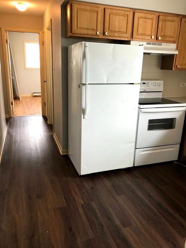 property at 11005 S Lloyd Dr