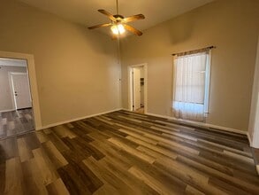 249 NE Bloxham St in Mayo, FL - Building Photo - Building Photo