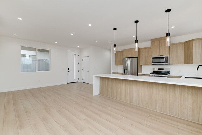 5142 Los Robles Dr in Carlsbad, CA - Building Photo - Building Photo