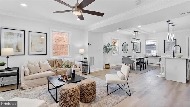 property at 2529 Liberty Pkwy