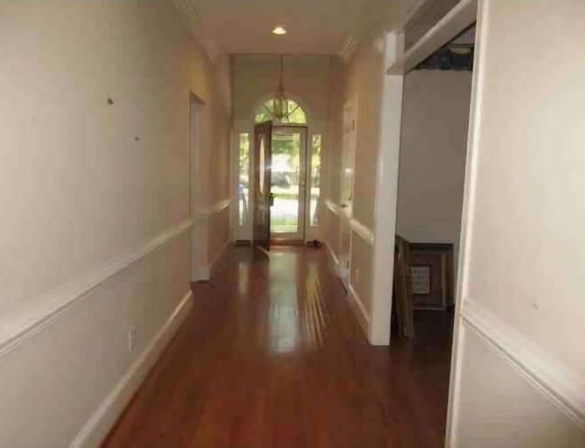 101 White Oak Dr in Greenville, NC - Building Photo - Building Photo