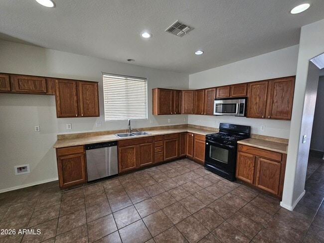 238 N 174th Dr in Goodyear, AZ - Building Photo - Building Photo