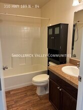 310 HWY 189 in Kemmerer, WY - Foto de edificio - Building Photo