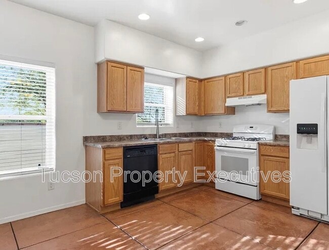 property at 324 W 23rd St