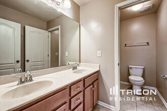 1212 Screech Owl Rd in Waxhaw, NC - Foto de edificio - Building Photo