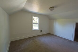 1471 Villard St in Eugene, OR - Building Photo - Building Photo