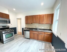72 Roseclair St, Unit 2 in Boston, MA - Building Photo