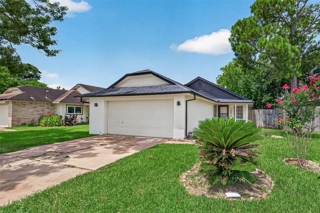 property at 10814 Parkland Woods Dr