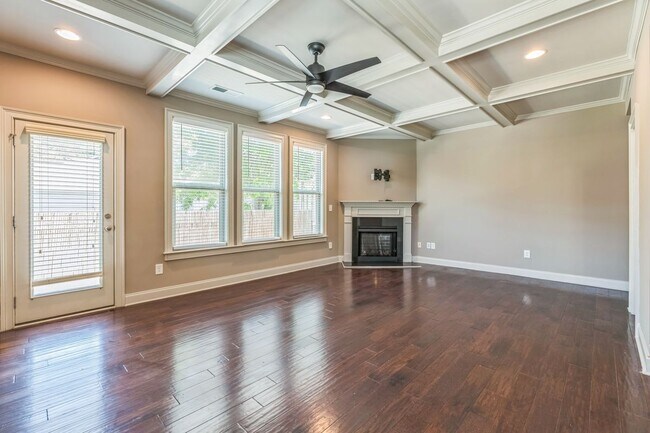 5080 Whiteoak Terrace SE in Smyrna, GA - Building Photo - Building Photo