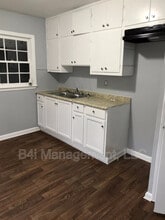 4692 Beecher St in Forest Park, GA - Building Photo - Building Photo