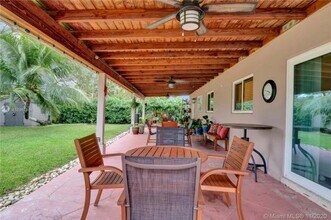 19731 Sterling Dr in Cutler Bay, FL - Building Photo - Building Photo