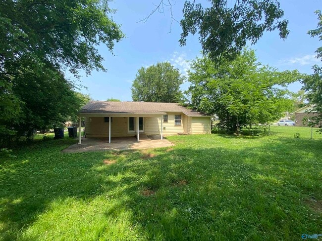 14003 SW Wyandotte Dr in Huntsville, AL - Building Photo - Building Photo