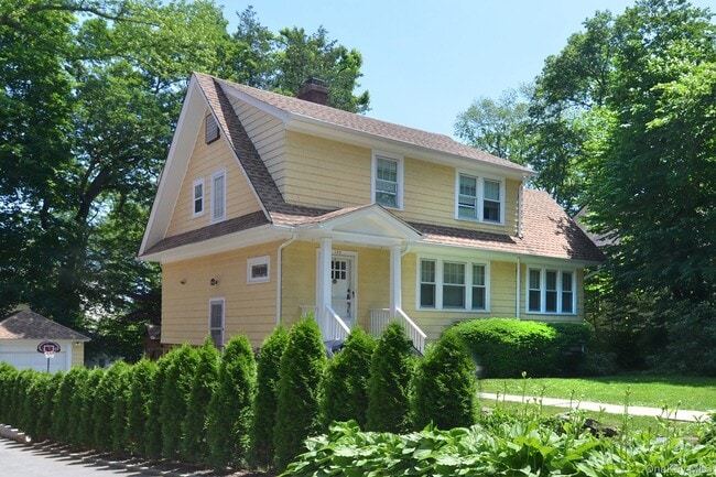 property at 162 Rockingstone Ave