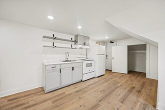 3337 Reading Rd in Cincinnati, OH - Foto de edificio - Building Photo