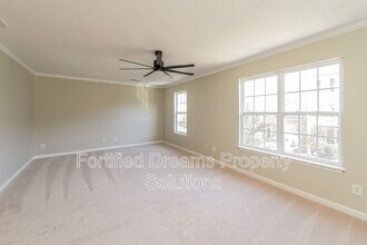15 Dillingham Pl in Greensboro, NC - Building Photo - Building Photo