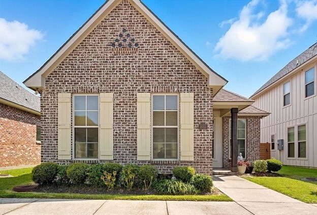 property at 3013 Forestwood Dr