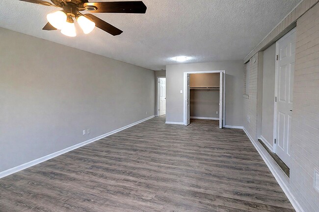 311 Orchard Ln in Warner Robins, GA - Building Photo - Building Photo